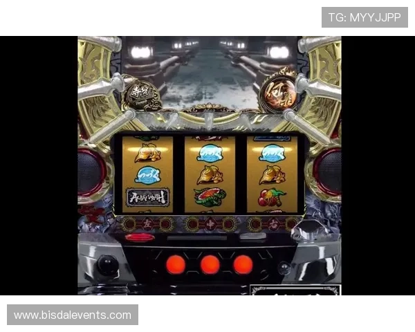 专业级777水果机投币游戏机助你轻松赢取高额奖金